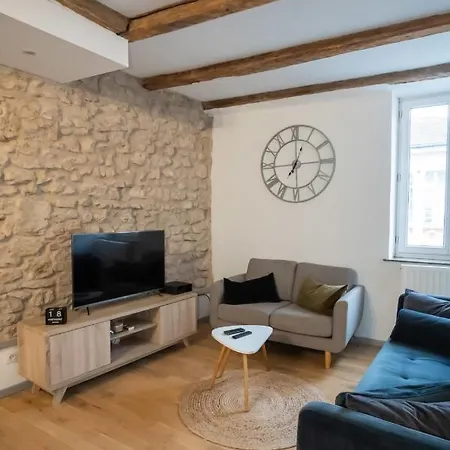 아파트 Guestready - Stone Wall Near Porte De La Citadelle *