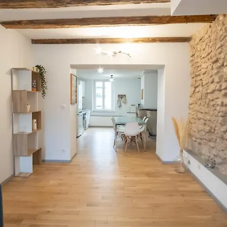 Guestready - Stone Wall Near Porte De La Citadelle 아파트 낭시