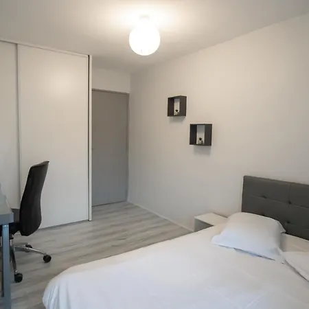 아파트 Guestready - Stone Wall Near Porte De La Citadelle
