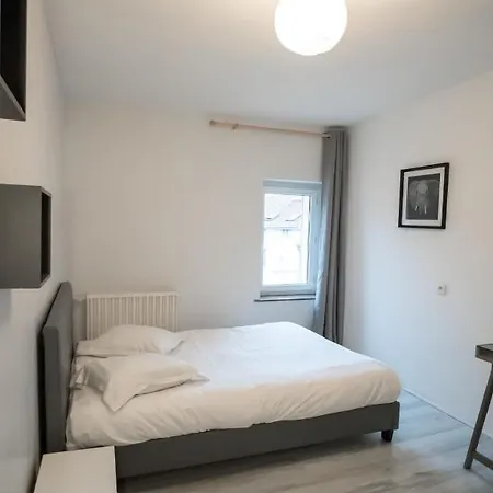 Guestready - Stone Wall Near Porte De La Citadelle 아파트